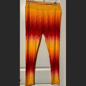 LulaRoe Disney Castles Ombre Leggings Tall and Curvy TC Rare NWOT